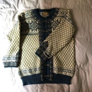 Dale of Norway 100% wool cardigan